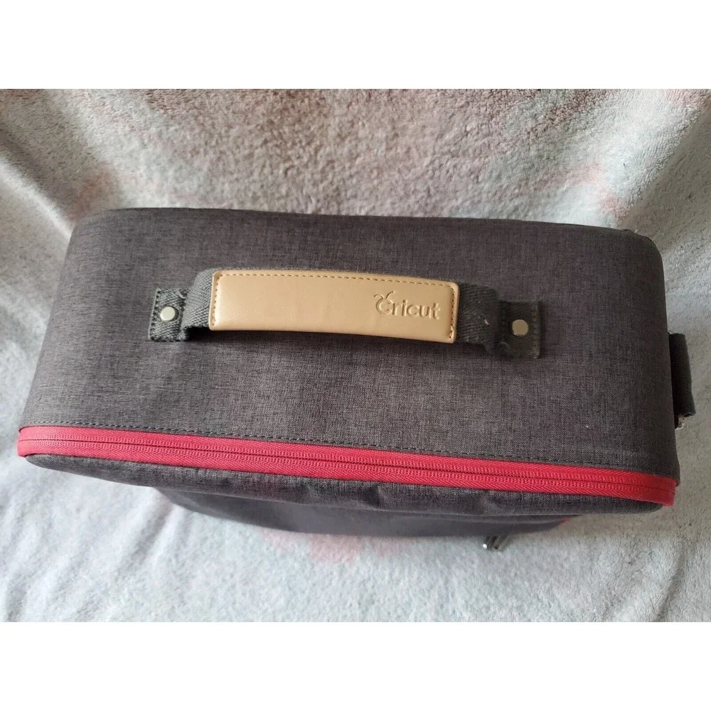 Cricut Box Easy Press Gray Padded Carry Travel Case 15